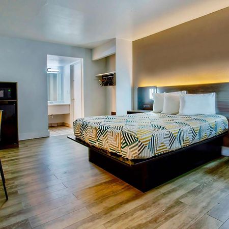 Motel 6 Tucson, Az - East Williams Center Eksteriør bilde