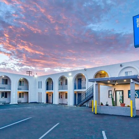 Motel 6 Tucson, Az - East Williams Center Eksteriør bilde